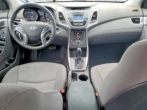 5NPDH4AE6GH773841 2016 HYUNDAI ELANTRA - Image 8