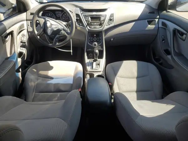 5NPDH4AE6GH773872 2016 HYUNDAI ELANTRA - Image 8