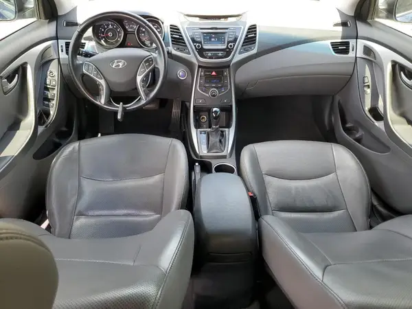 5NPDH4AE6GH774083 2016 HYUNDAI ELANTRA - Image 8