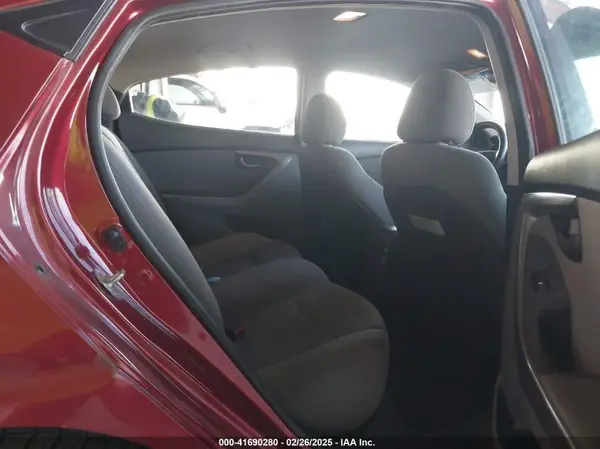 5NPDH4AE6GH778232 2016 HYUNDAI ELANTRA - Image 8
