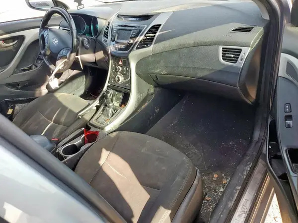 5NPDH4AE6GH778361 2016 HYUNDAI ELANTRA - Image 8