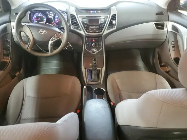 5NPDH4AE6GH778828 2016 HYUNDAI ELANTRA - Image 8