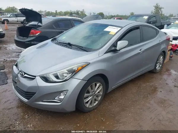 5NPDH4AE6GH778862 2016 HYUNDAI ELANTRA - Image 2