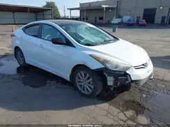 5NPDH4AE6GH780174 2016 HYUNDAI ELANTRA