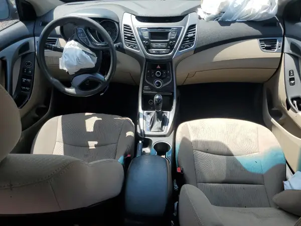 5NPDH4AE6GH781888 2016 HYUNDAI ELANTRA - Image 8