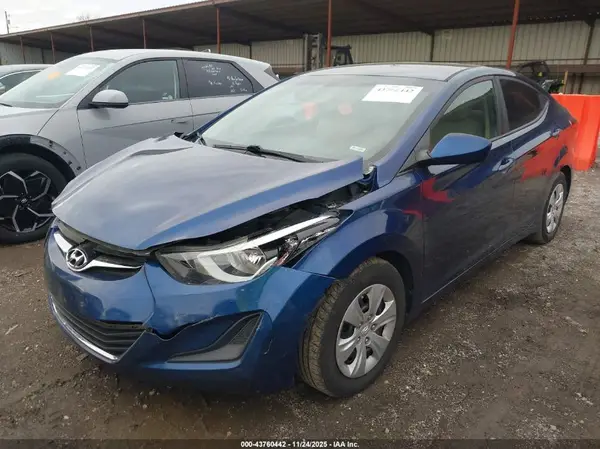 5NPDH4AE6GH783348 2016 HYUNDAI ELANTRA - Image 2