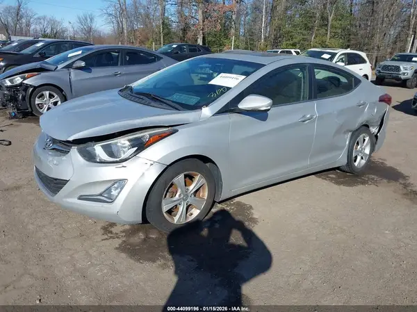 5NPDH4AE6GH783592 2016 HYUNDAI ELANTRA - Image 2