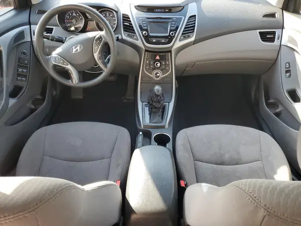 5NPDH4AE6GH784760 2016 HYUNDAI ELANTRA - Image 8