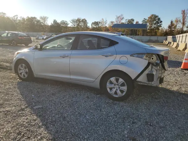 5NPDH4AE6GH785200 2016 HYUNDAI ELANTRA - Image 2