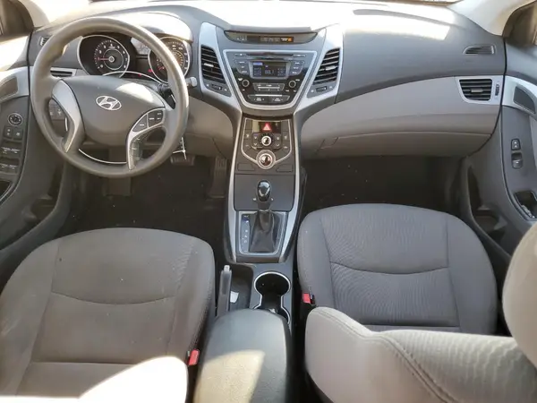 5NPDH4AE6GH785200 2016 HYUNDAI ELANTRA - Image 8