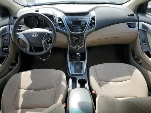 5NPDH4AE6GH785732 2016 HYUNDAI ELANTRA - Image 8