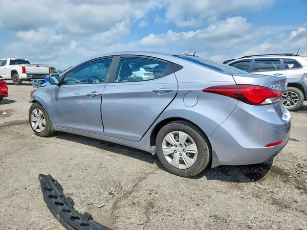 5NPDH4AE6GH786296 2016 HYUNDAI ELANTRA - Image 2