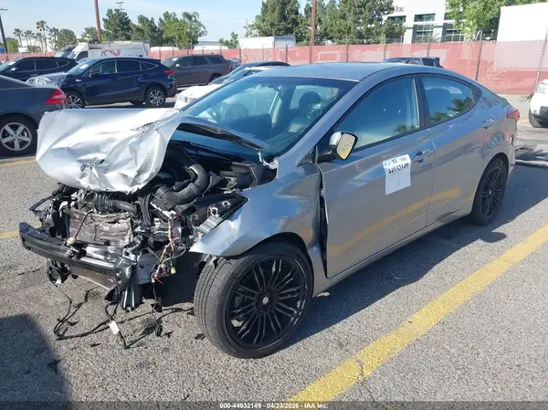 5NPDH4AE6GH787660 2016 HYUNDAI ELANTRA - Image 2