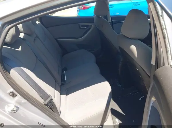 5NPDH4AE6GH787884 2016 HYUNDAI ELANTRA - Image 8