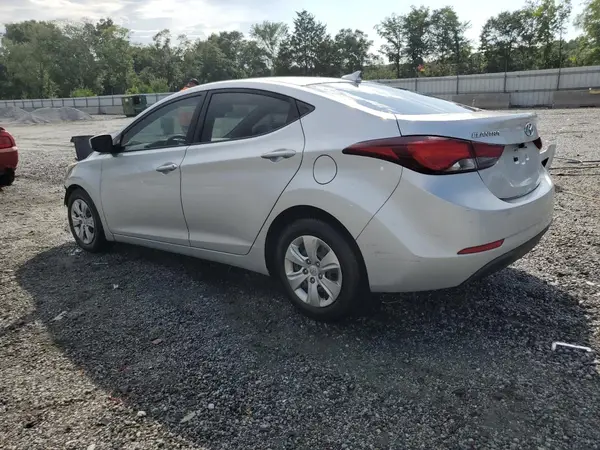 5NPDH4AE6GH792809 2016 HYUNDAI ELANTRA - Image 2
