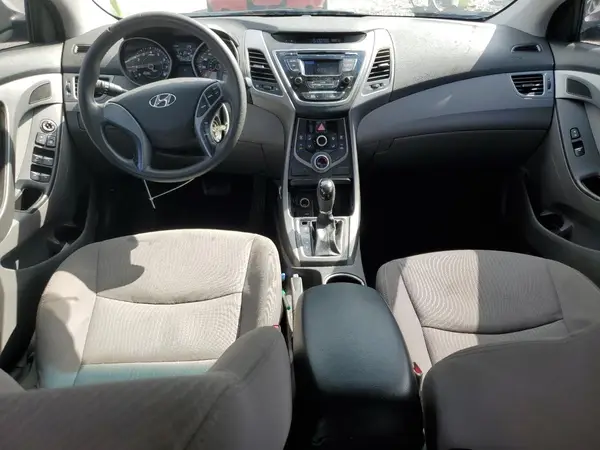5NPDH4AE6GH792809 2016 HYUNDAI ELANTRA - Image 8