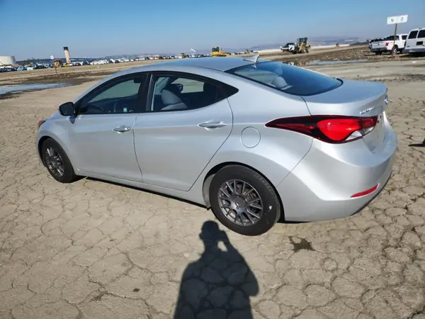5NPDH4AE6GH794074 2016 HYUNDAI ELANTRA - Image 2