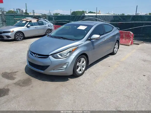 5NPDH4AE6GH798755 2016 HYUNDAI ELANTRA - Image 2
