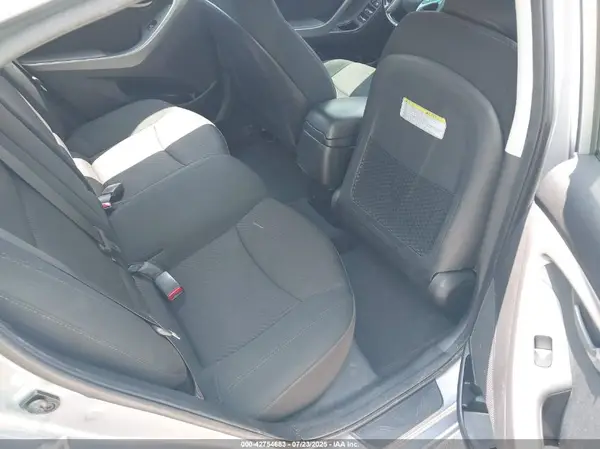 5NPDH4AE6GH798755 2016 HYUNDAI ELANTRA - Image 8