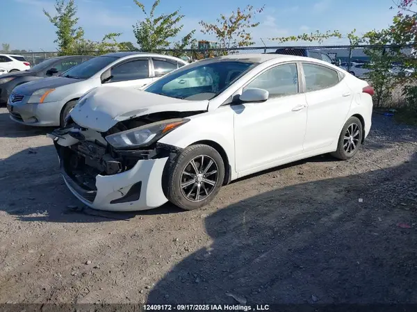 5NPDH4AE6GH798917 2016 HYUNDAI ELANTRA - Image 2