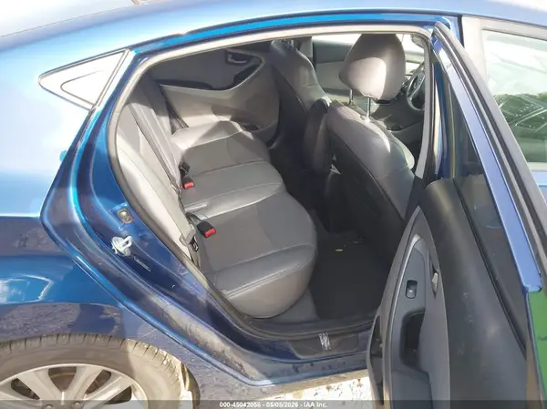5NPDH4AE7GH652610 2016 HYUNDAI ELANTRA - Image 8