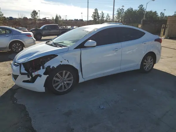 5NPDH4AE7GH654213 2016 HYUNDAI ELANTRA - Image 1