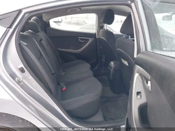 5NPDH4AE7GH654809 2016 HYUNDAI ELANTRA - Image 8