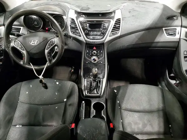 5NPDH4AE7GH655152 2016 HYUNDAI ELANTRA - Image 8