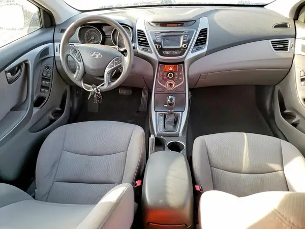 5NPDH4AE7GH655443 2016 HYUNDAI ELANTRA - Image 8