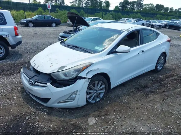 5NPDH4AE7GH656043 2016 HYUNDAI ELANTRA - Image 2
