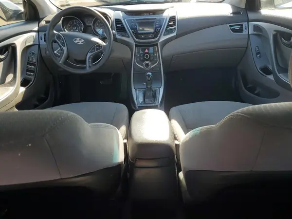 5NPDH4AE7GH656799 2016 HYUNDAI ELANTRA - Image 8