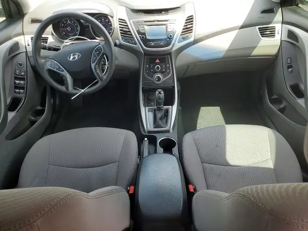 5NPDH4AE7GH657807 2016 HYUNDAI ELANTRA - Image 8