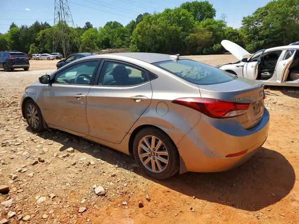 5NPDH4AE7GH657872 2016 HYUNDAI ELANTRA - Image 2