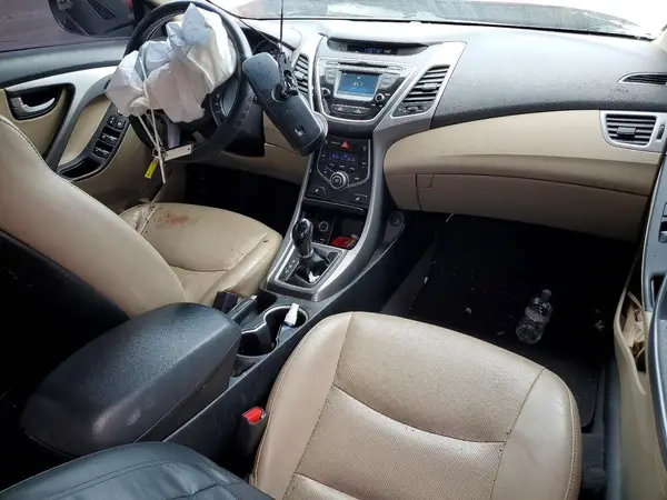 5NPDH4AE7GH659170 2016 HYUNDAI ELANTRA - Image 8