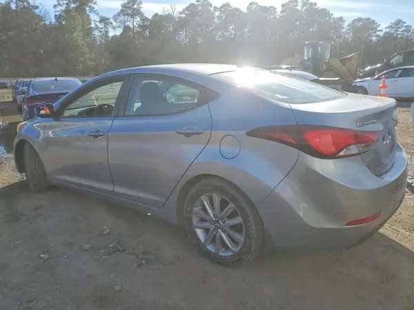 5NPDH4AE7GH659685 2016 HYUNDAI ELANTRA - Image 2