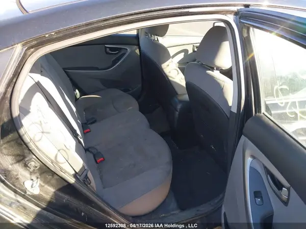 5NPDH4AE7GH660450 2016 HYUNDAI ELANTRA - Image 8
