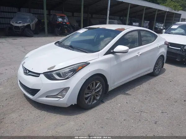 5NPDH4AE7GH661095 2016 HYUNDAI ELANTRA - Image 2