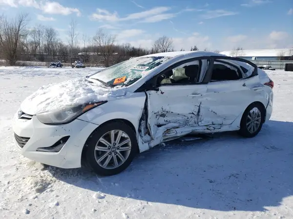 5NPDH4AE7GH661209 2016 HYUNDAI ELANTRA - Image 1