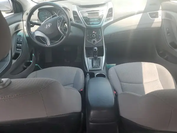5NPDH4AE7GH664630 2016 HYUNDAI ELANTRA - Image 8