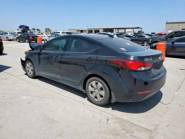 5NPDH4AE7GH667480 2016 HYUNDAI ELANTRA - Image 2