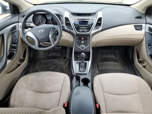 5NPDH4AE7GH668242 2016 HYUNDAI ELANTRA - Image 8