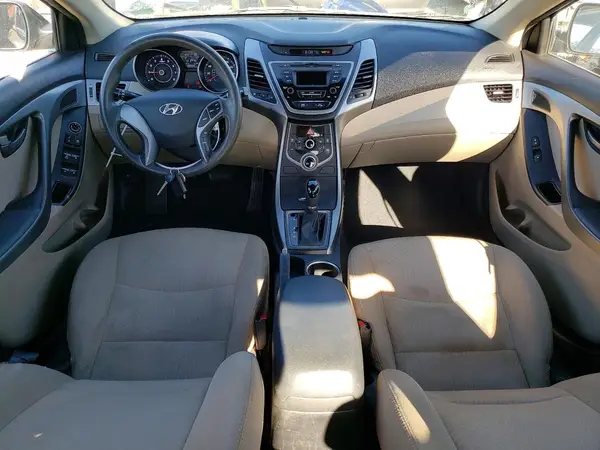 5NPDH4AE7GH668581 2016 HYUNDAI ELANTRA - Image 8
