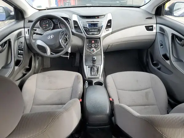 5NPDH4AE7GH674428 2016 HYUNDAI ELANTRA - Image 8