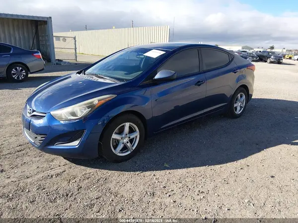 5NPDH4AE7GH674638 2016 HYUNDAI ELANTRA - Image 2