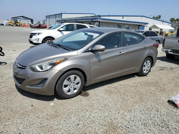 5NPDH4AE7GH675286 2016 HYUNDAI ELANTRA - Image 1
