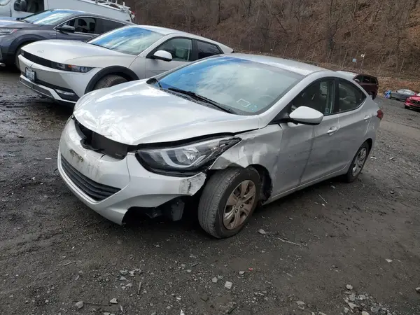 5NPDH4AE7GH676342 2016 HYUNDAI ELANTRA - Image 1