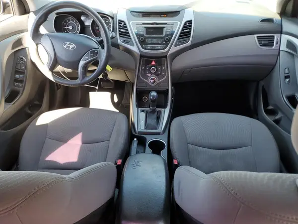 5NPDH4AE7GH678351 2016 HYUNDAI ELANTRA - Image 8
