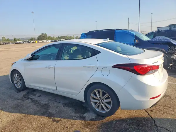 5NPDH4AE7GH680164 2016 HYUNDAI ELANTRA - Image 2