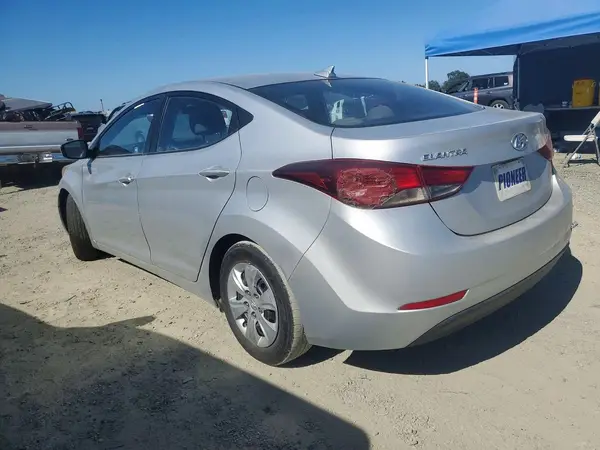 5NPDH4AE7GH681038 2016 HYUNDAI ELANTRA - Image 2