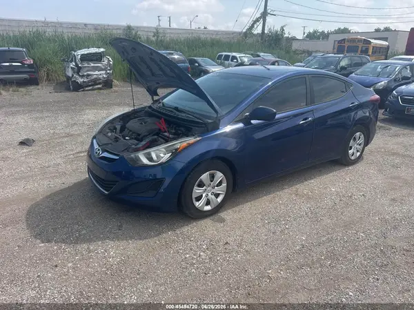 5NPDH4AE7GH682447 2016 HYUNDAI ELANTRA - Image 2
